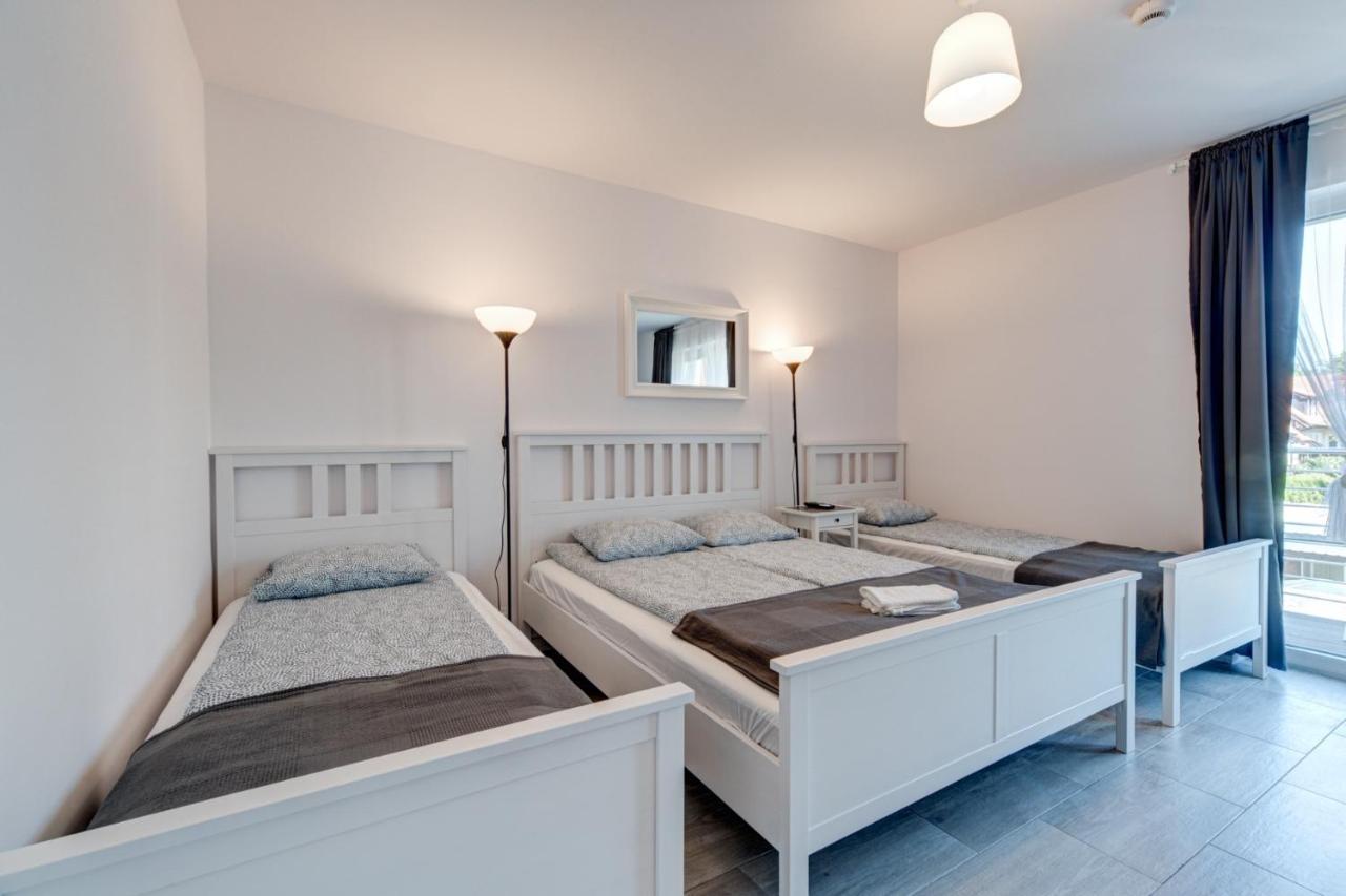 Pod Winogronem - Apartamenty Z Basenem I Wyzywieniem Побєрово Екстер'єр фото